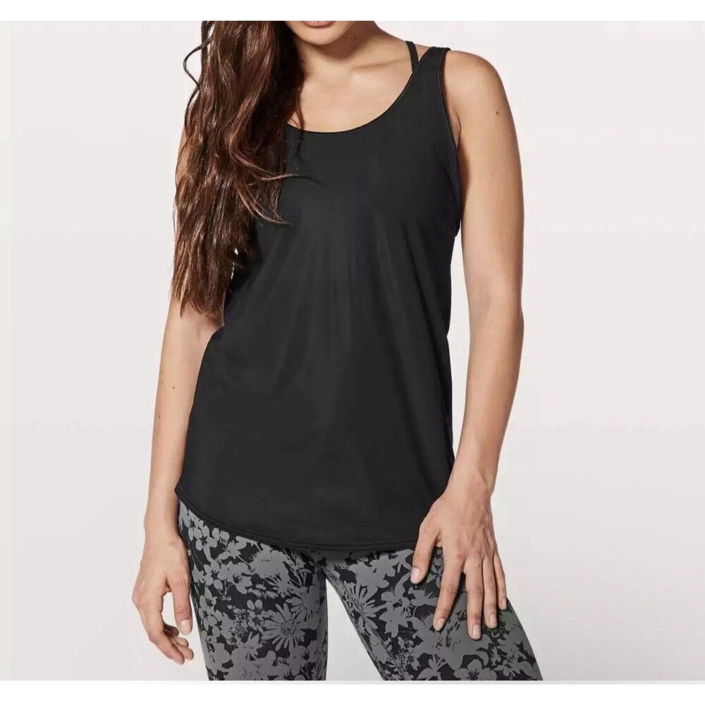 Lululemon Let It Slip Tank Women’s Black Size 4 Lightweight Top Yoga Workout